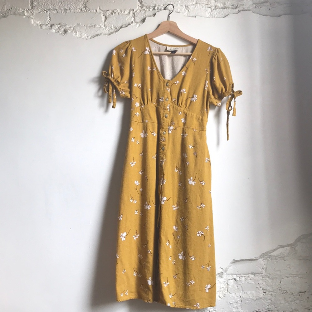 Universal Thread Yellow Midi Dress